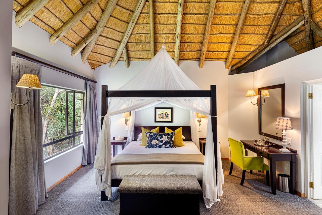 Cavern Resort & Spa Бергвилль Экстерьер фото