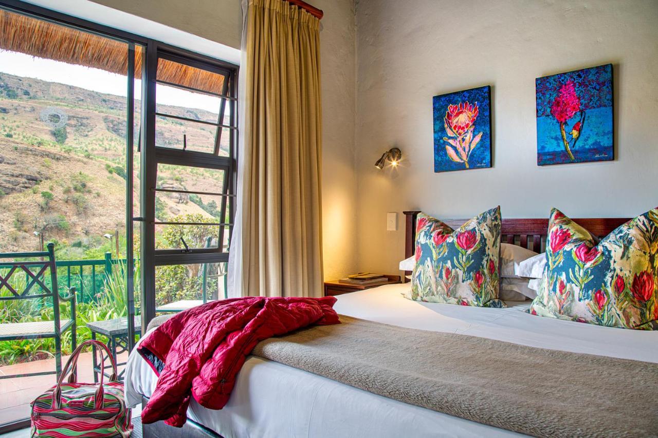 Cavern Resort & Spa Бергвилль Экстерьер фото
