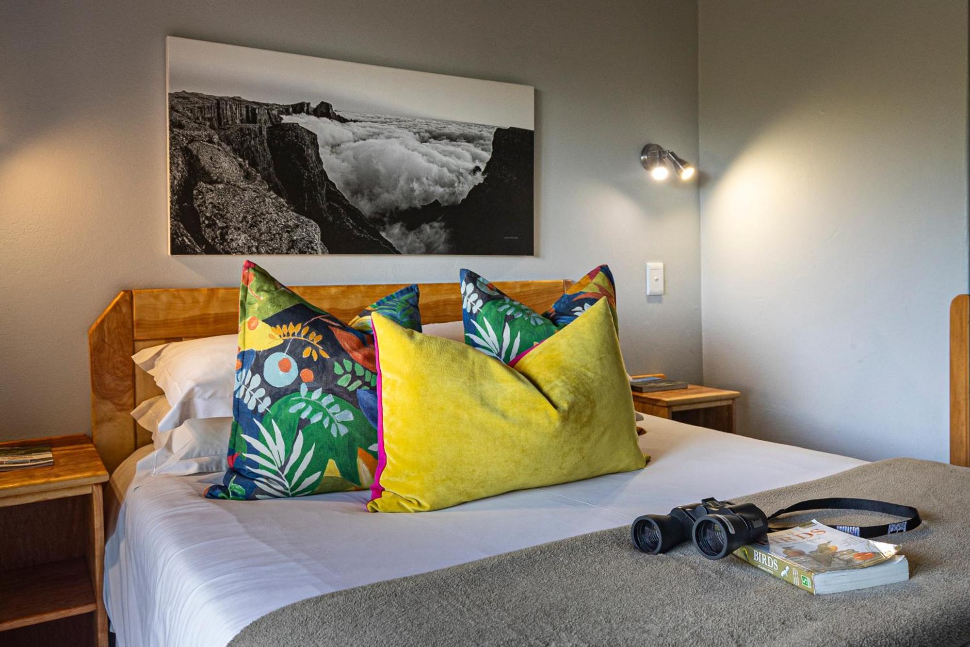 Cavern Resort & Spa Бергвилль Экстерьер фото